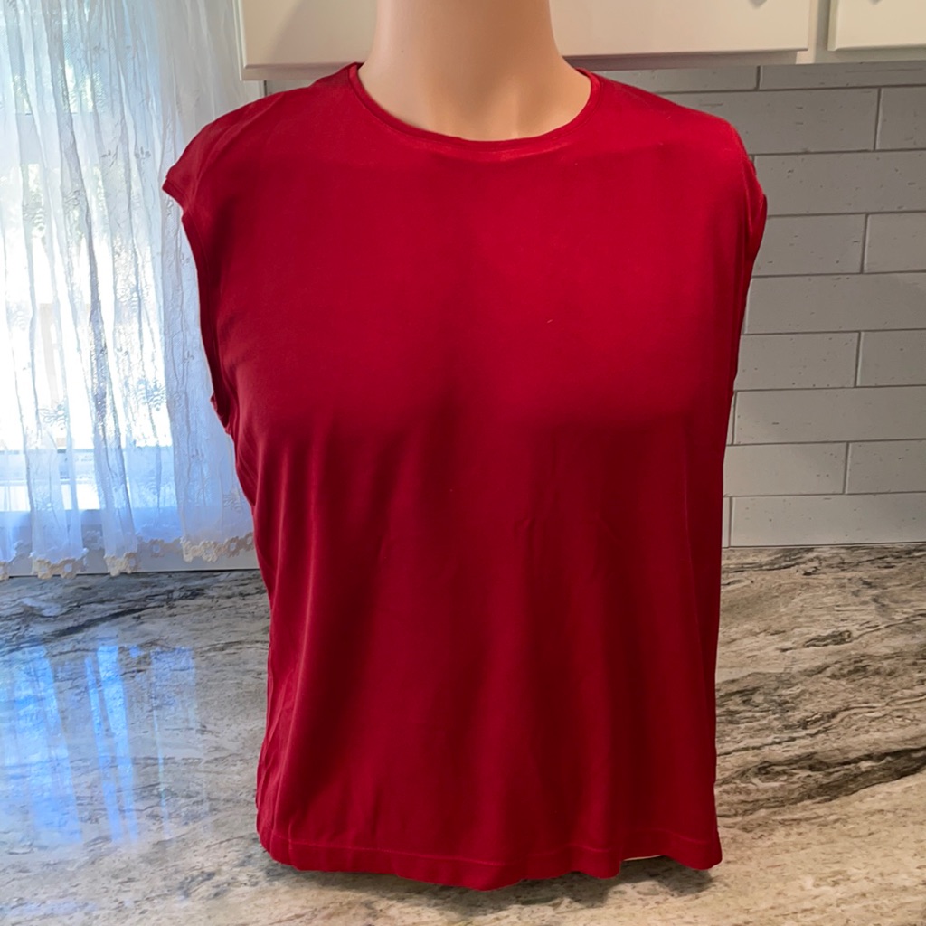 Red Summer Shell